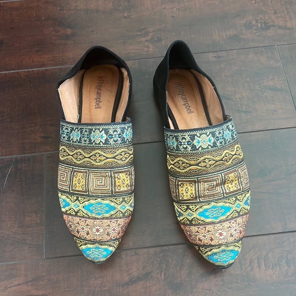Jeffrey Campbell Nevara Metallic Thread Flats